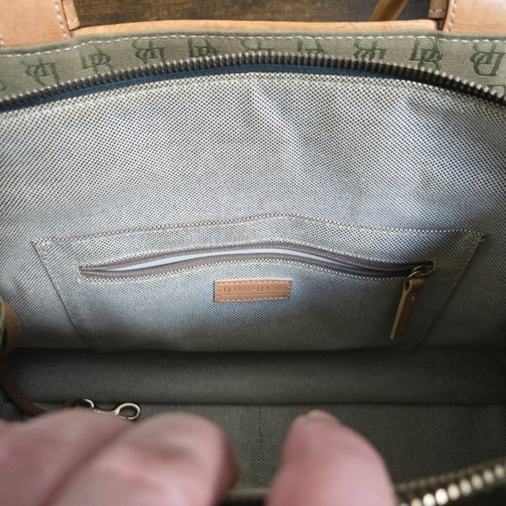 Dooney & Bourke Signature Green Bag - Picture 12 of 16